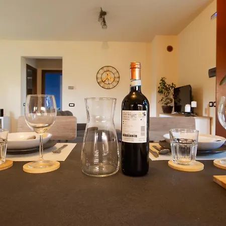 Casale Castro - Serrina Apartment